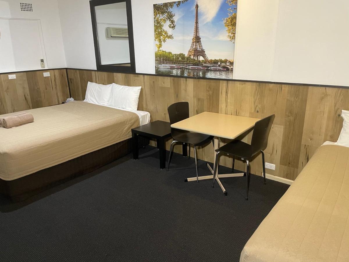 Countryman Motor Inn Cowra Esterno foto