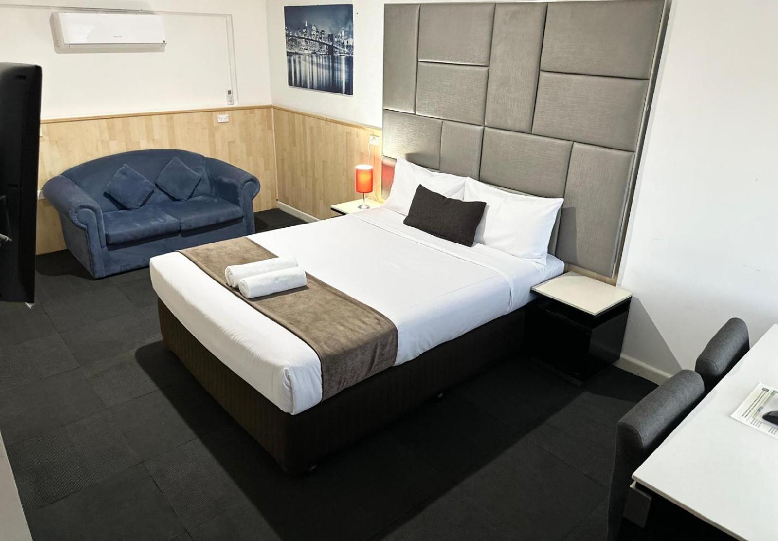 Countryman Motor Inn Cowra Esterno foto