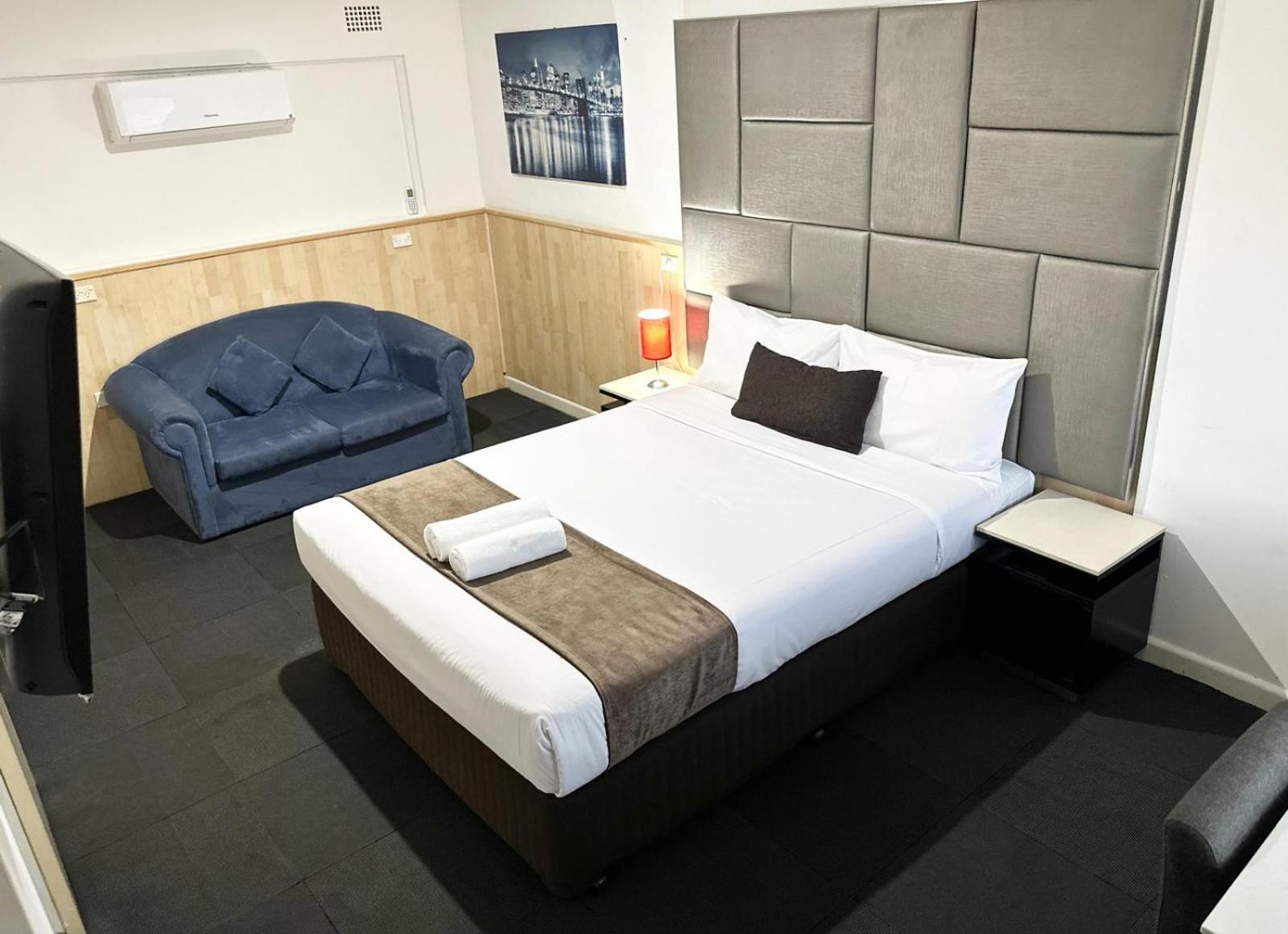 Countryman Motor Inn Cowra Esterno foto