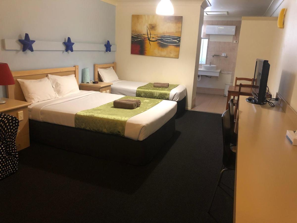 Countryman Motor Inn Cowra Esterno foto